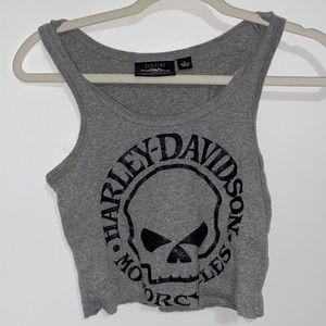 Cropped perfect condition S Harley Davidson wife beater. Grey, sparkly lettering